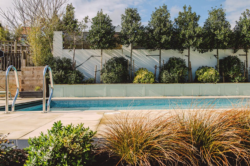 airbnb photographer pool kent