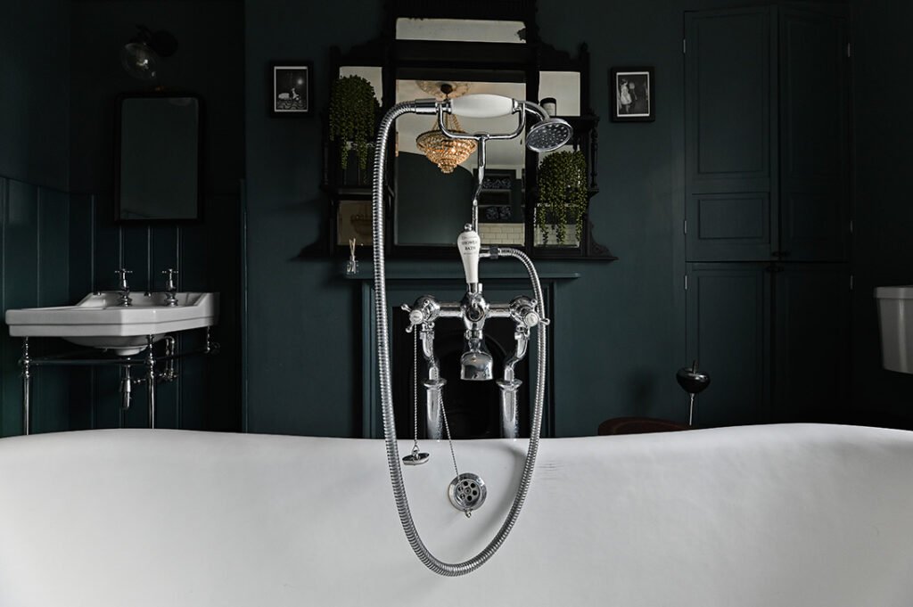 bathroom airbnb photography broadstairs