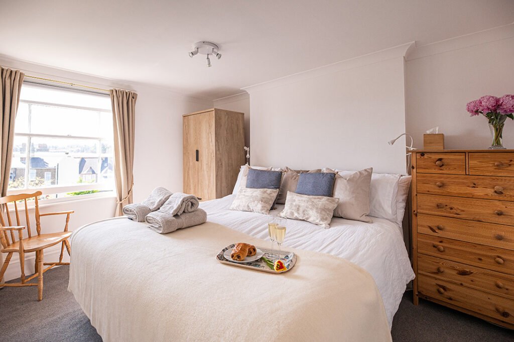 broadstairs airbnb photos