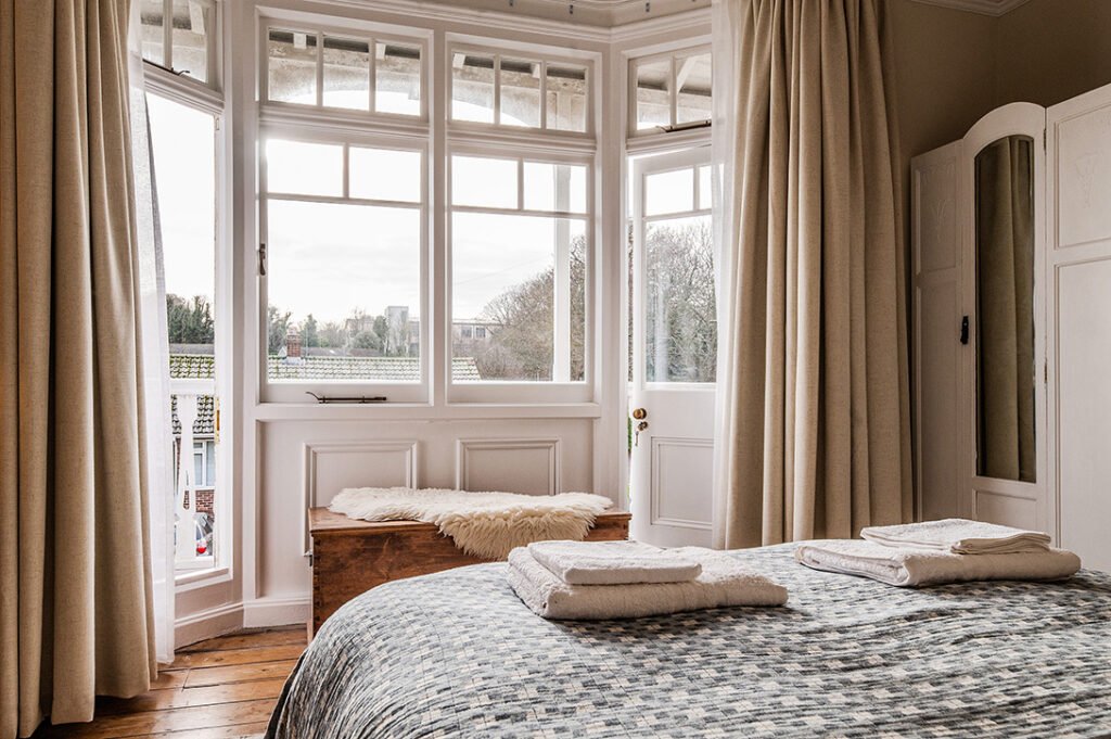holiday apartment photography deal