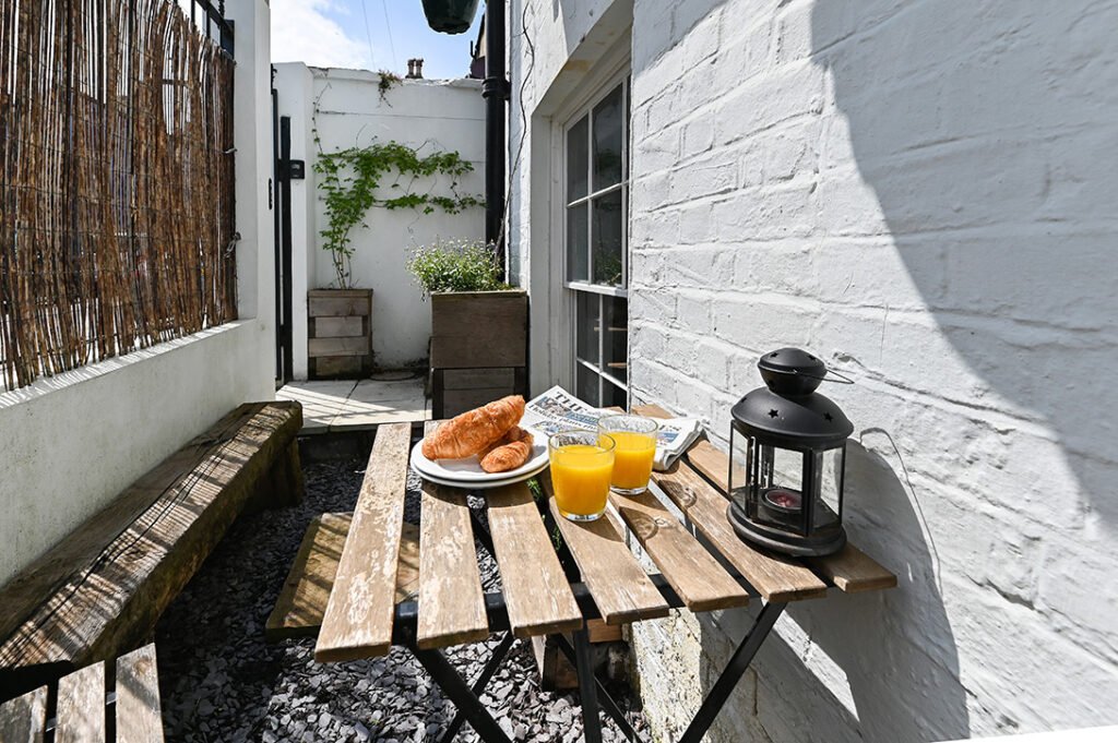 lifestyle rental photography kent
